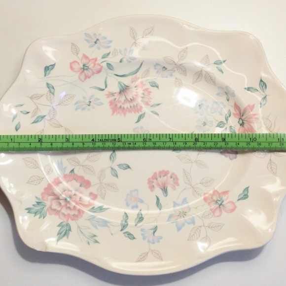 Floral serving plate ceramic Johnson Brothers 12" - Picture 4 of 6
